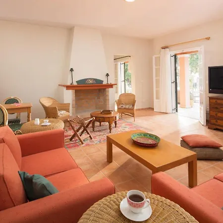 Kirki By Vintage Travel Vilă Gastouri (Corfu)