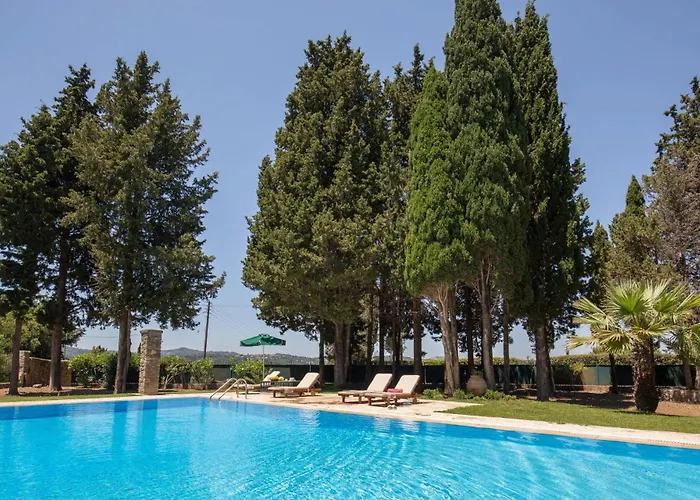 Kirki Villa Gastouri (Corfu)