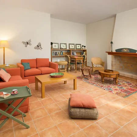 Kirki By Vintage Travel Villa