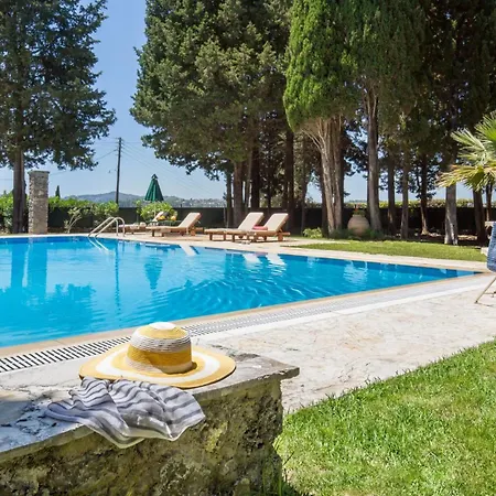 Vila Kirki By Vintage Travel